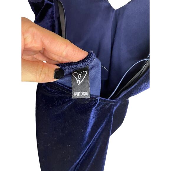 Windsor Velvet Mini Bodycon Cocktail Dress Medium Navy Blue Party Glam Witchy - Picture 4 of 5